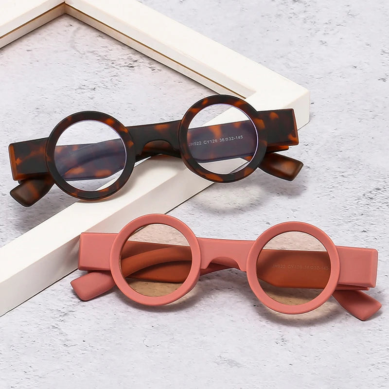 SO&EI Ins Popular Fashion Small Round Sunglasses Women Retro Punk Shades UV400 Men Clear Ocean Lens Trending Rivets Sun Glasses